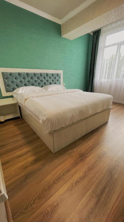 Khan Plaza Алматы Экстерьер фото