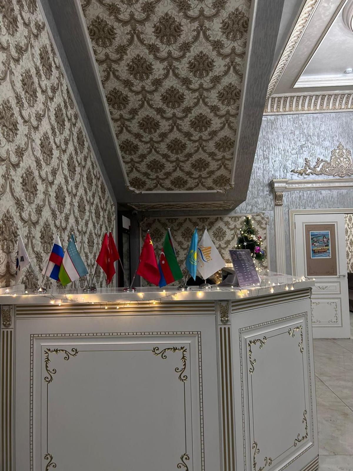 Khan Plaza Алматы Экстерьер фото